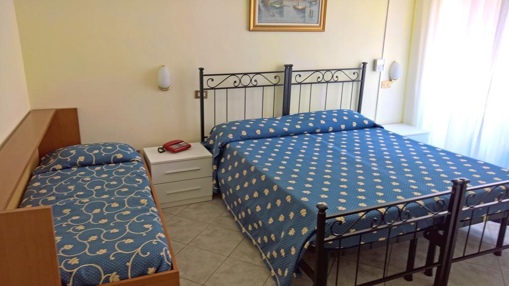 Albergo Golfo Follonica Eksteriør bilde