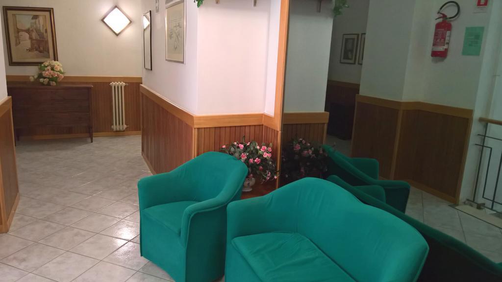 Albergo Golfo Follonica Eksteriør bilde